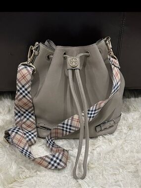 Tory Burch Taupe Leather Drawstring Bucket Bag with Plaid Strap